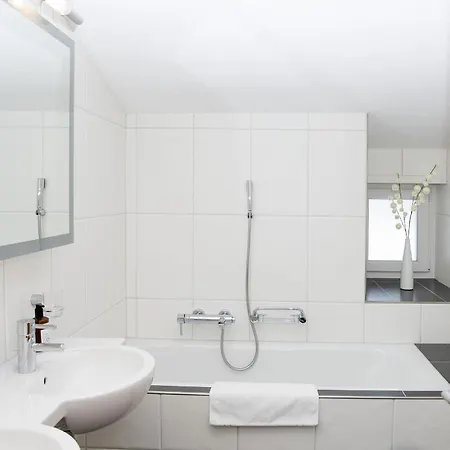 Canols Fuer 6 Personen Valbella-lenzerheide Valbella