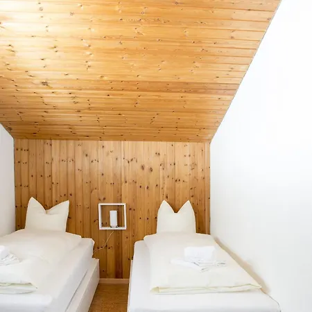 Canols Fuer 6 Personen Valbella-lenzerheide Valbella