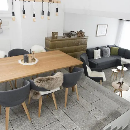 Apartment Canols Fuer 6 Personen Valbella-lenzerheide